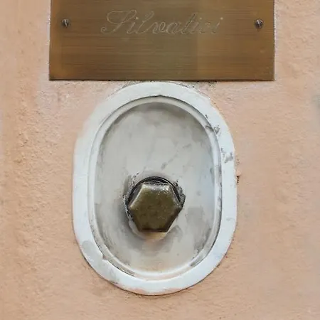 Bed and breakfast Arivellini *