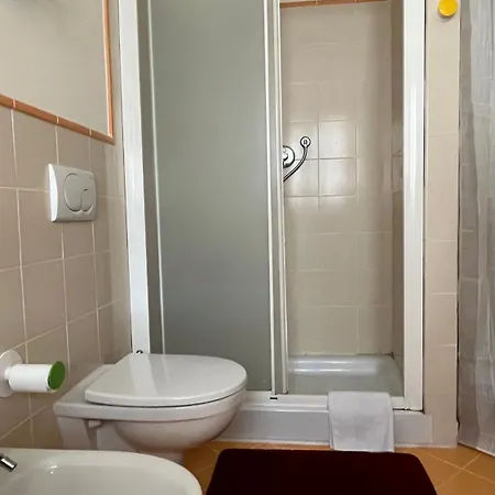 住宿加早餐酒店 Arivellini *